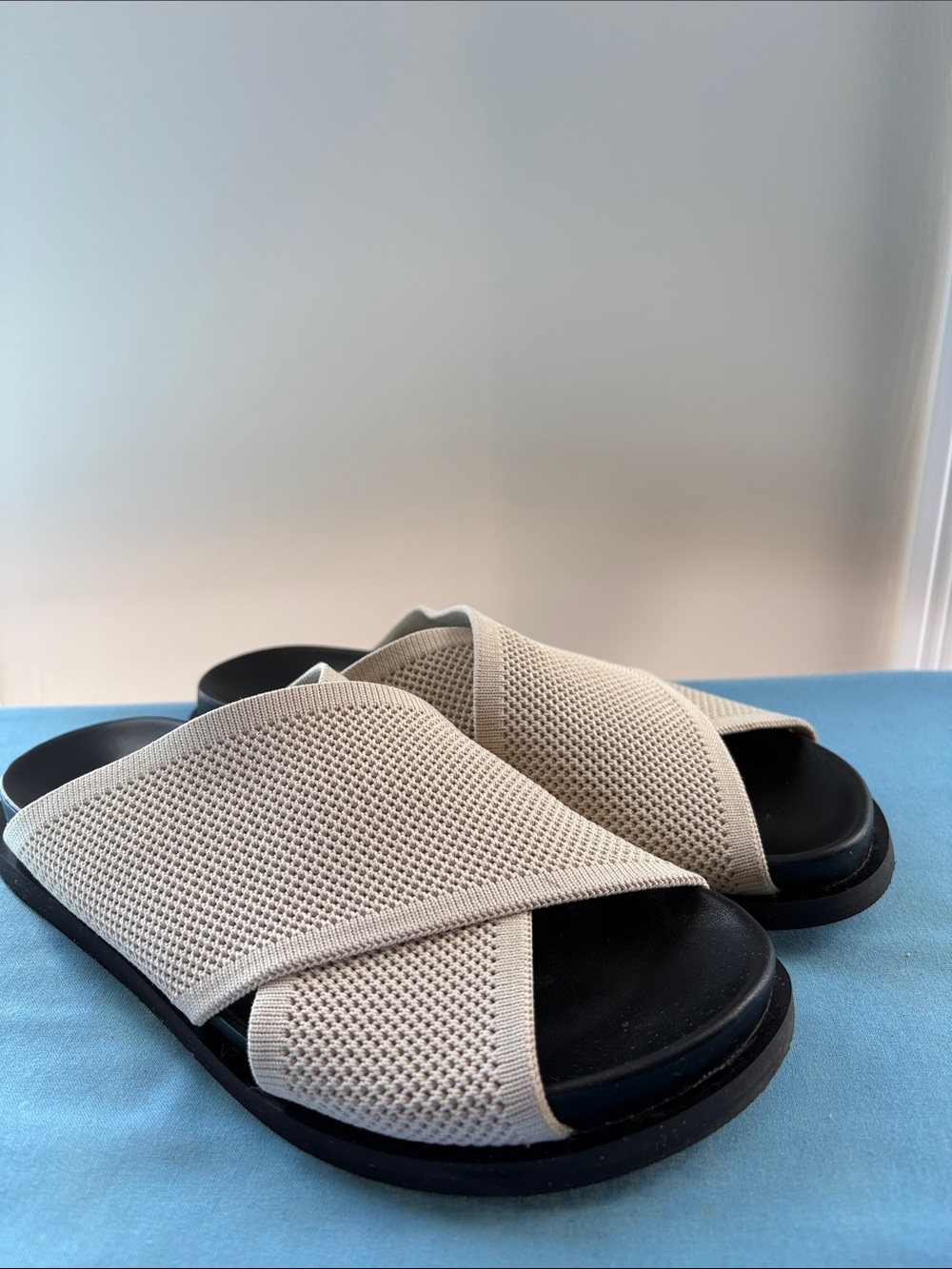 Everlane Knit Beige Cross-Strap Slide Sandals